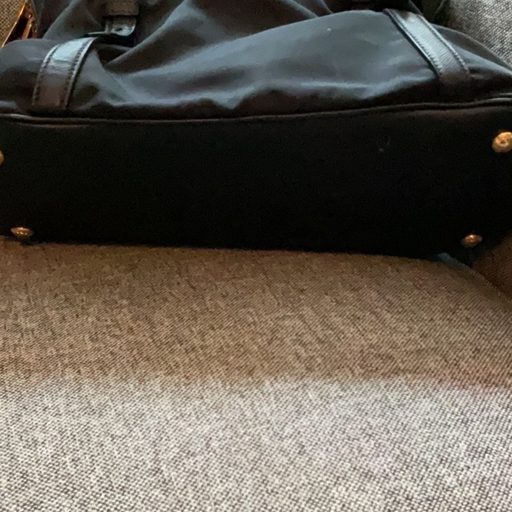 Prada Black and Gold Women's Shoulder Bag - Picture 5 of 9